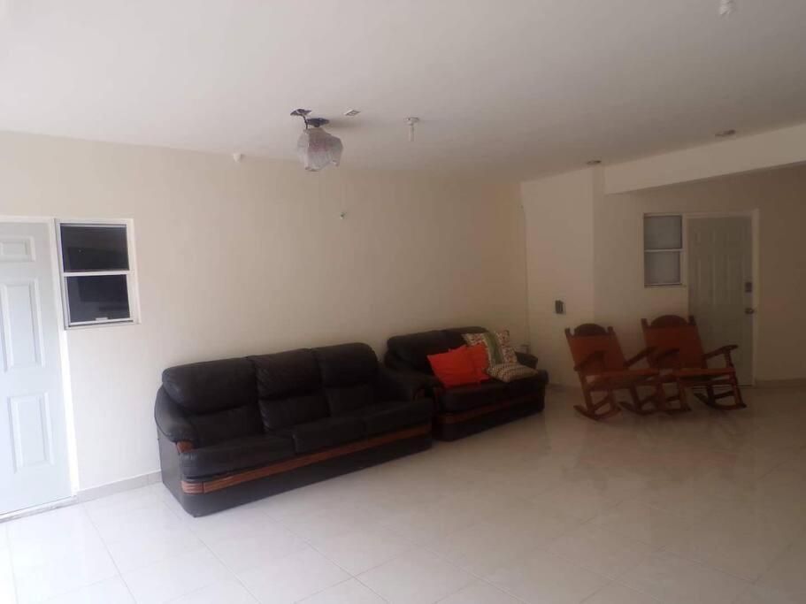 Departamento 23 Centrico , Confortable , Cerca De Galerias Mall , Vado Del Rio , Pepsi , Consulado, Cas Хермосило Екстериор снимка